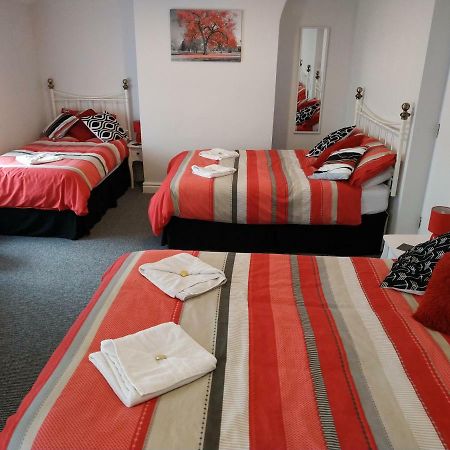The Castleton Bed and Breakfast Blackpool Exteriör bild
