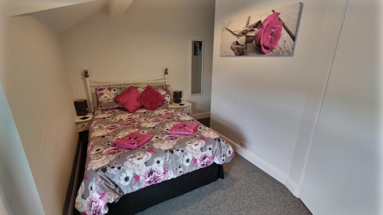 The Castleton Bed and Breakfast Blackpool Exteriör bild