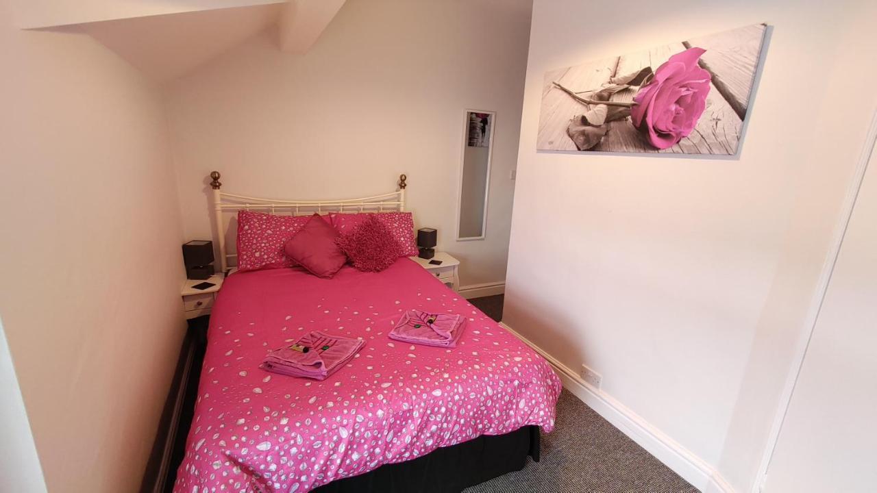 The Castleton Bed and Breakfast Blackpool Exteriör bild