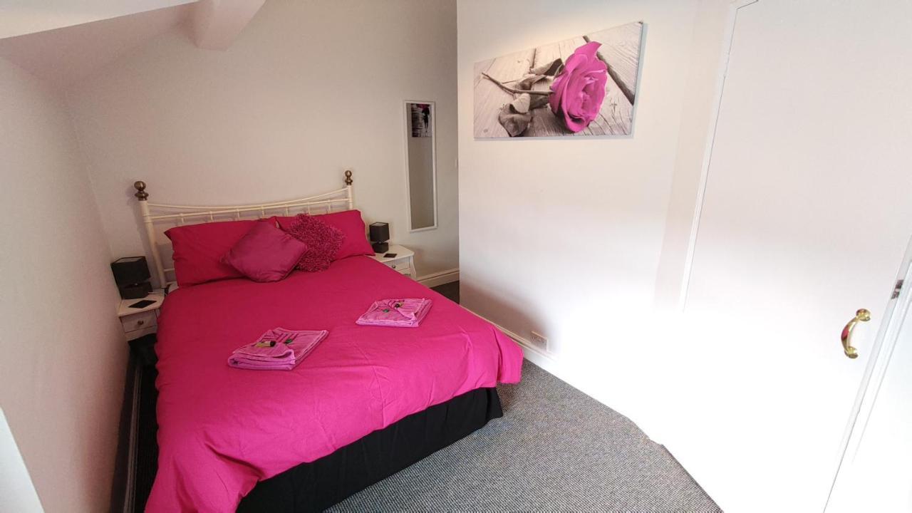The Castleton Bed and Breakfast Blackpool Exteriör bild