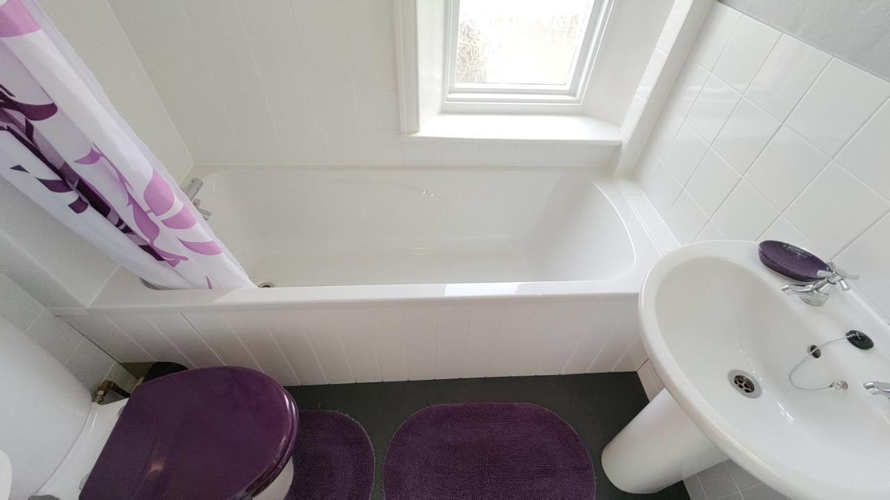 The Castleton Bed and Breakfast Blackpool Exteriör bild