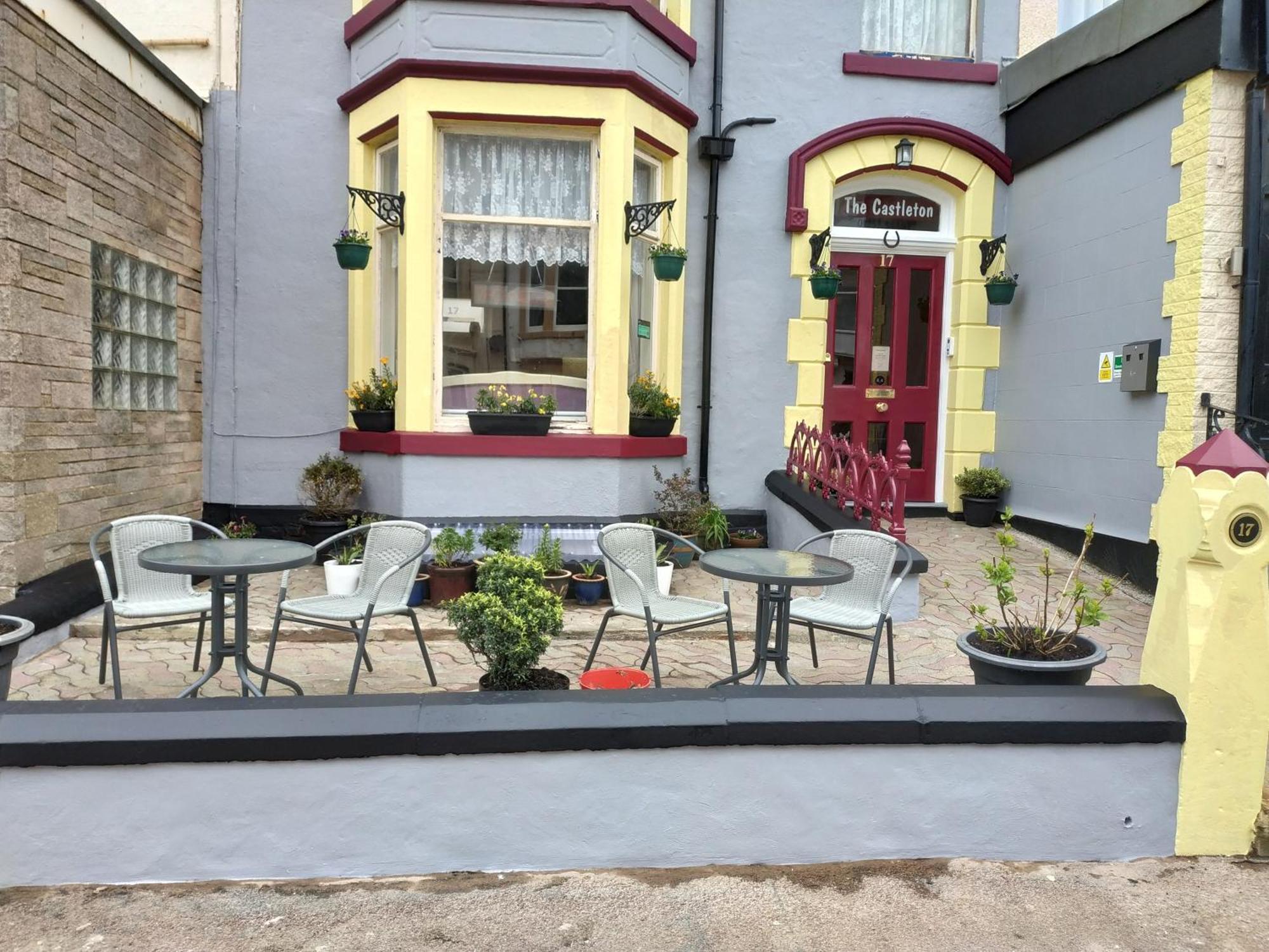 The Castleton Bed and Breakfast Blackpool Exteriör bild