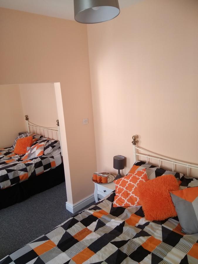 The Castleton Bed and Breakfast Blackpool Exteriör bild