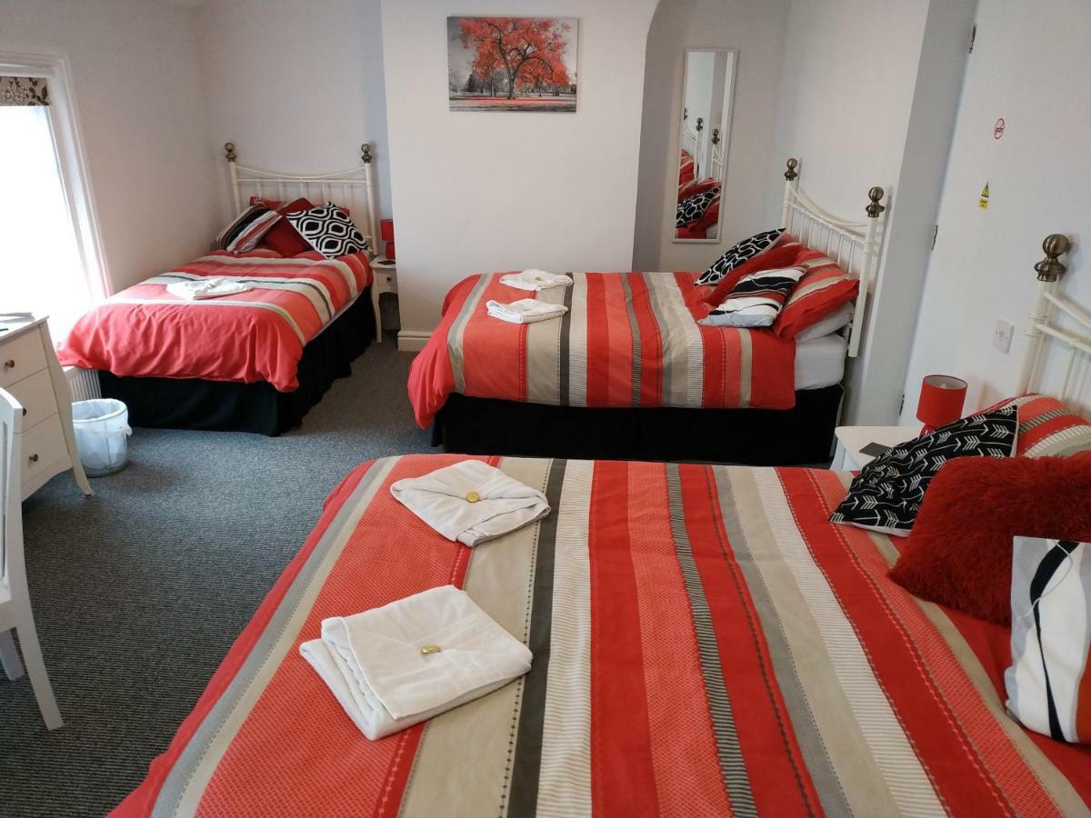 The Castleton Bed and Breakfast Blackpool Exteriör bild